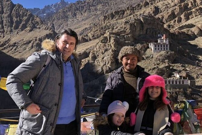 Laddakh Valley Tour (Leh, Nubra & Pangong Lake) - Transportation Information