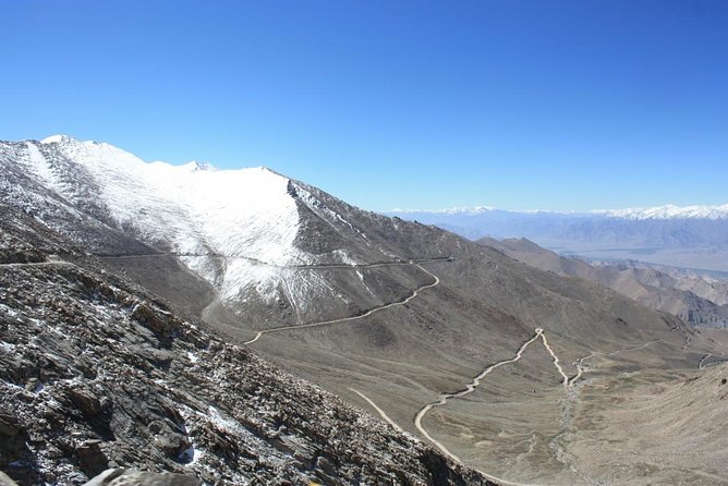 Laddakh Valley Tour (Leh, Nubra & Pangong Lake) - Meal Inclusions