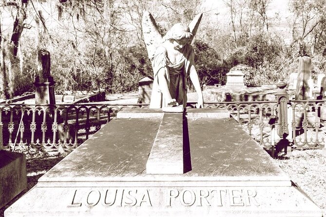 Ladies of Laurel Grove Womens History Tour - Tour Details