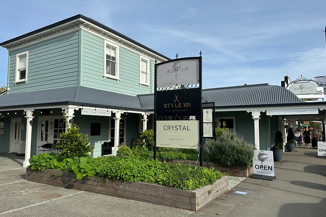 Ladies Wellington to Greytown Gin Shopping & Lunch Expedition - Common Questions