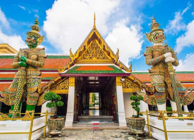 Laem Chabang: Bangkok Grand Palace and Temples Day Trip - A Deep Dive into the Experience