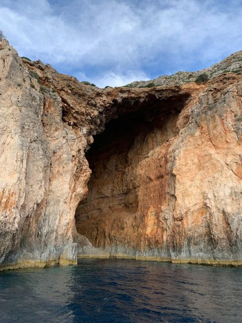Laganas: Private Boat Rental With or Without Captain - Booking Process and Information