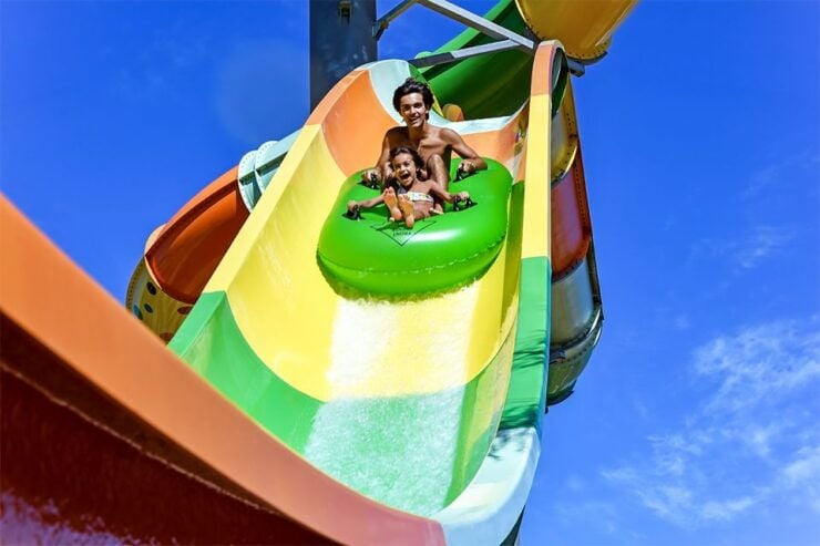 Lagoa: Slide & Splash Water Park Entrance Ticket - Accessibility and Amenities