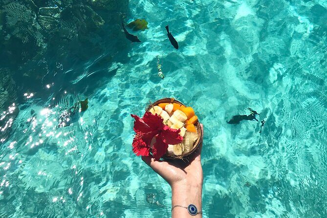 Lagoon and Wildlife Discovery on a Private Boat in Moorea - The Importance of Personalization and Eco-Friendliness