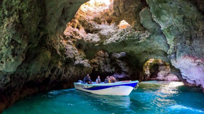 Lagos: Ponta Da Piedade Boat Tour With Local Guide - Full Description