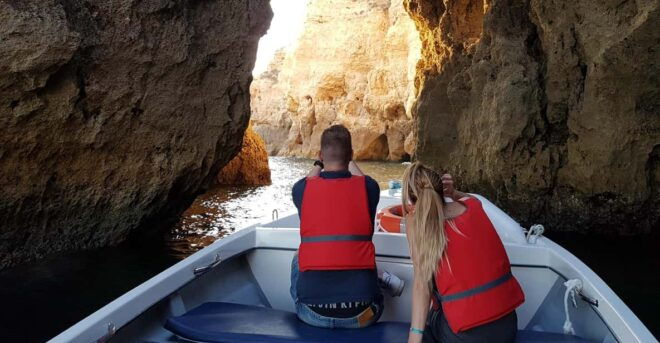 Lagos: Ponta Da Piedade Grotto 1-Hour Tour With Local Guide - Cruise and Key Sites