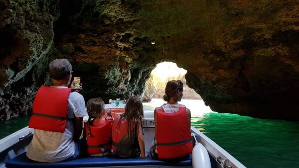 Lagos: Ponta Da Piedade Grotto 1-Hour Tour With Local Guide - Participant Age Requirements