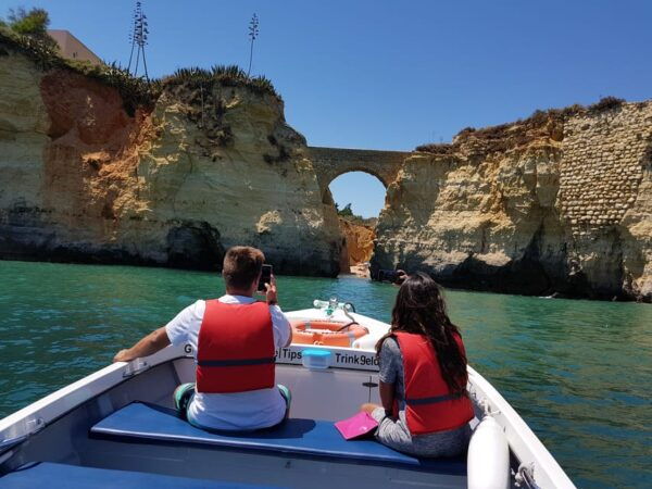 Lagos: Ponta Da Piedade Grotto 1-Hour Tour With Local Guide - Overall Tour Ratings