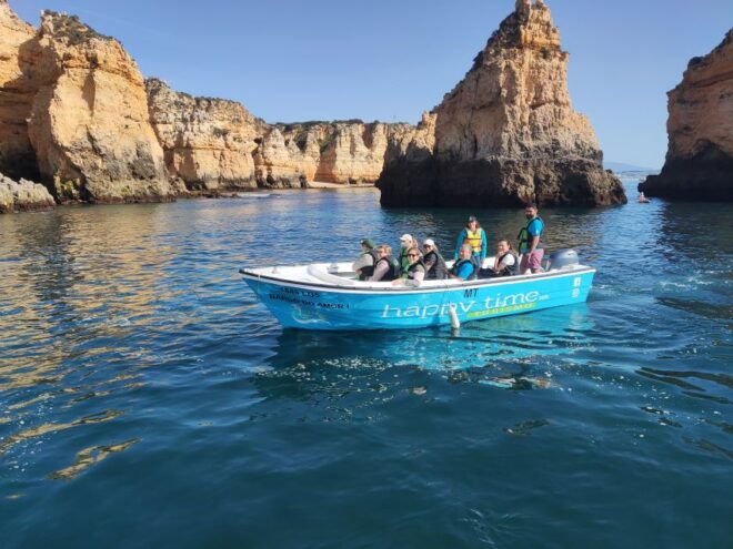 Lagos: Ponta Da Piedade Rock Formations Guided Boat Tour - Review Summary