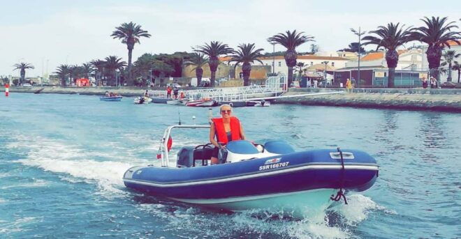 Lagos: Private Powerboat Tour to Ponta Da Piedade and More - Frequently Asked Questions
