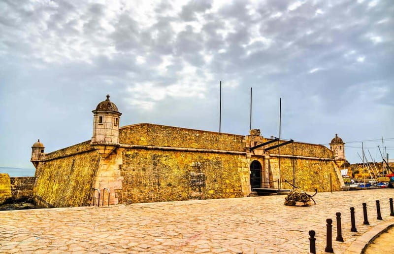 Lagos to Sagres Coastline & City Private Guided Tour - Good To Know