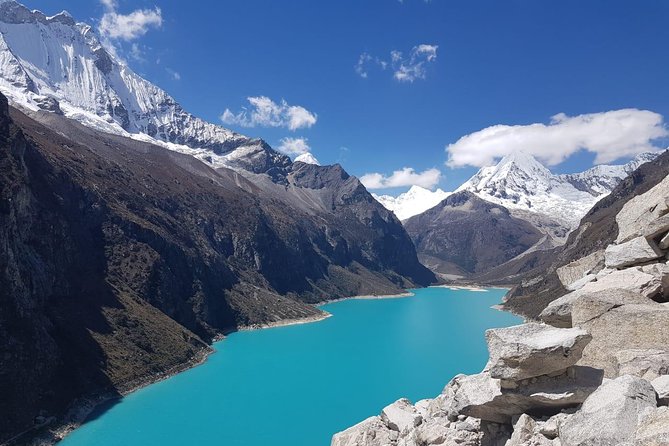 Laguna Parón - Overview of Laguna Parón