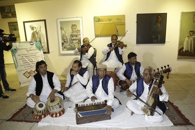Lahore City, Fort, Museums and Walled City Exploration Tour - Itinerary Overview