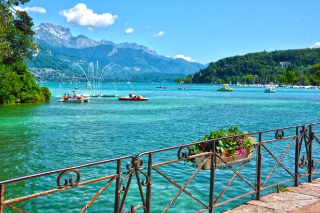 Lake Annecy Day Trip From Geneva - Discovering Lake Annecy