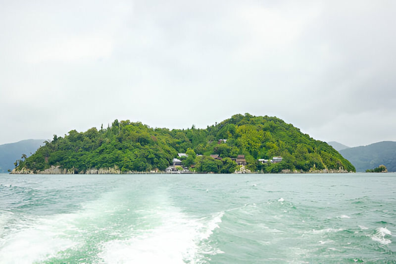 Lake Biwa Customizable One Day Charter Car Trip from Kyoto/Osaka - Azuchi Castle Ruins and Nobunaga’s ambitions