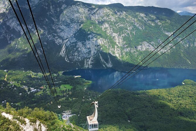 Lake Bled and Bohinj with Savica waterfall included - FAQ