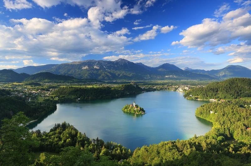 Lake Bled and Triglav National Park: A Day Trip from Ljubljana - Kranjska Gora and Lake Jasna: a slower waterside pause