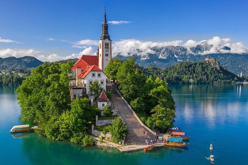 Lake Bled & Bled Castle Half-Day Small Group Tour from Ljubljana - What the six-hour outing gives you