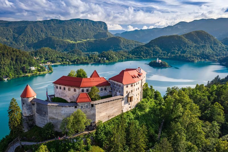 Lake Bled, Postojna Cave and Predjama Castle Day Tour - The day at a glance
