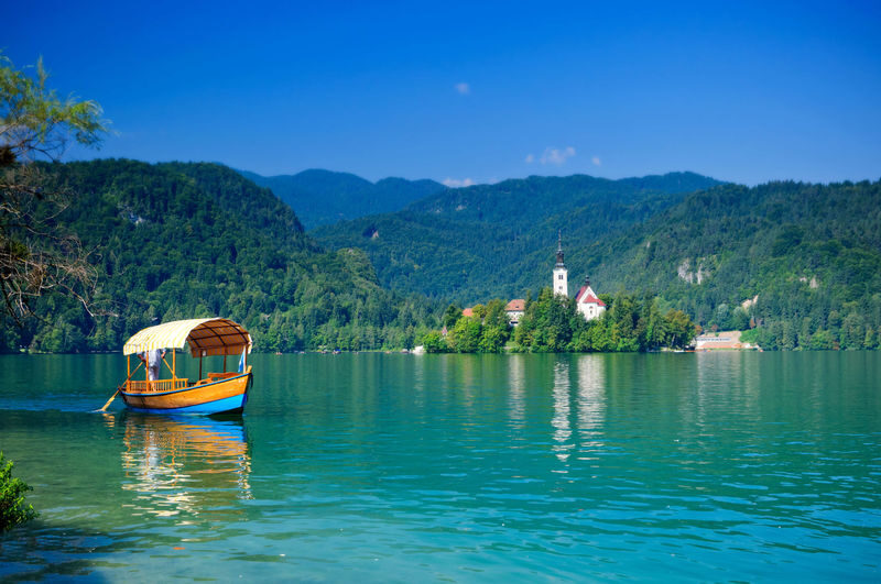 Lake Bled, Postojna Cave and Predjama Castle Day Tour - One day, three very different Slovenian sights