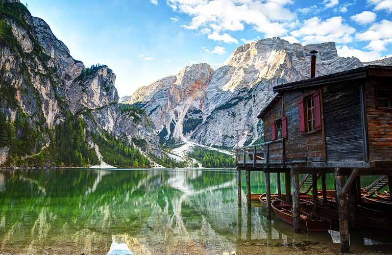 Lake Braies & Dolomites Full-Day Small Group Tour - The Mercedes minivan and the ride north