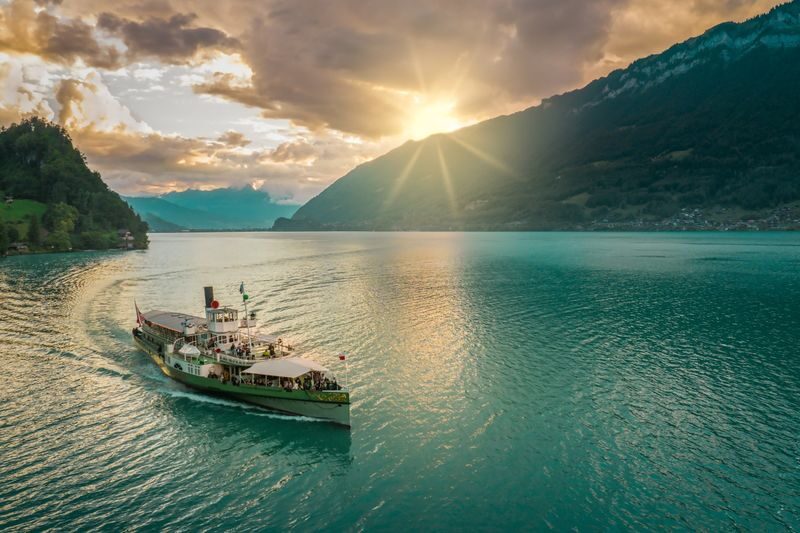 Lake Brienz Boat Cruise in Interlaken - Two lakes, one flexible day