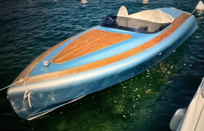 Lake Como 1 Hour Luxury Private Boat Tour With Driver - Boat Experience