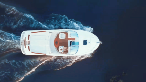 Lake Como: 1-Hour Luxury Speedboat Private Tour - Safety and Restrictions