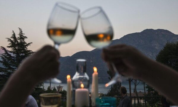 Lake Como, 1690: Tour and Immersive Dinner - Frequently Asked Questions