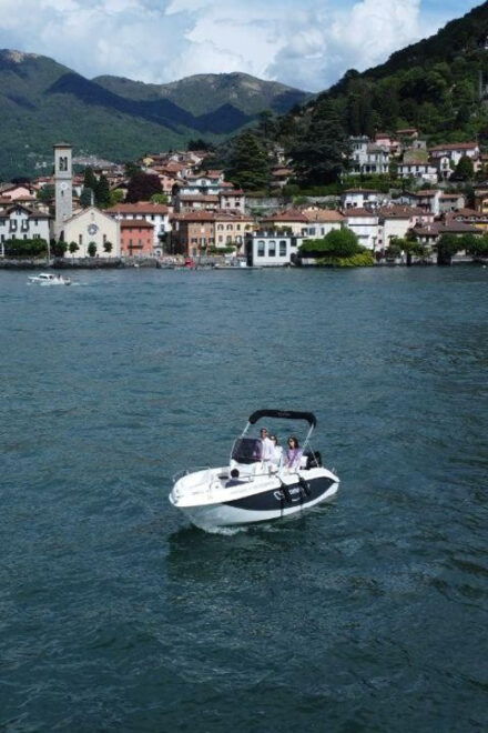 Lake Como: 2-Hour Boat Rental Without License - Itinerary Highlights