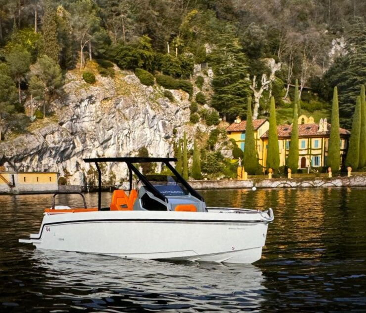 Lake Como: 2 Hour Private Boat Tour With Driver - Highlights