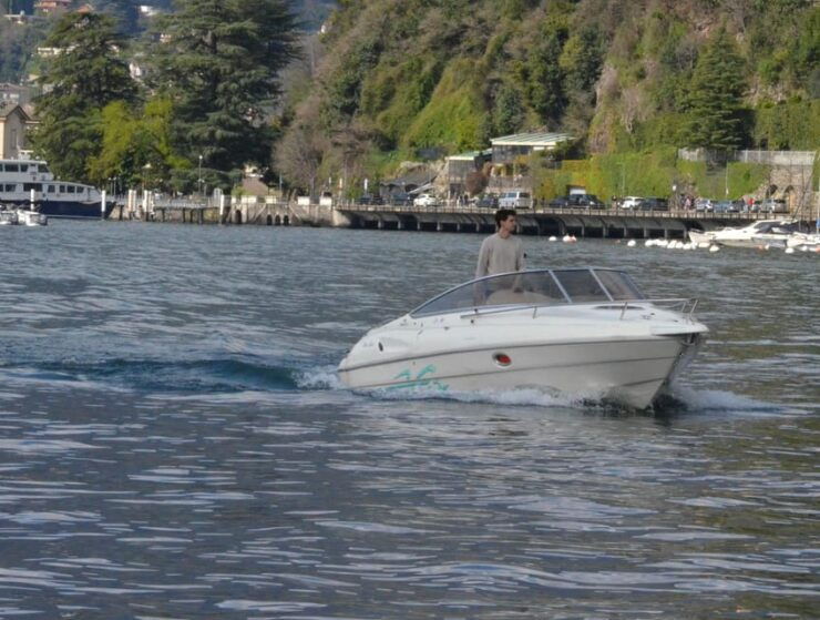 Lake Como: 2 Hours Private Boat Tour With Driver - Experience Highlights