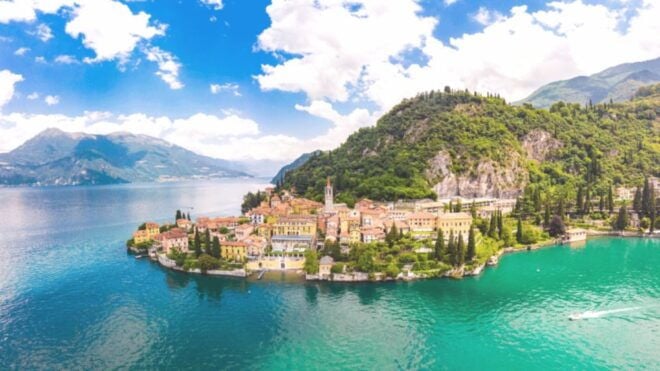 Lake Como Audioguide - Travelmate App for Your Smartphone - Language Options