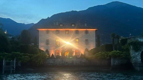 Lake Como by Night Private Boat Tour Groups of 1 to 7 People - The Sum Up