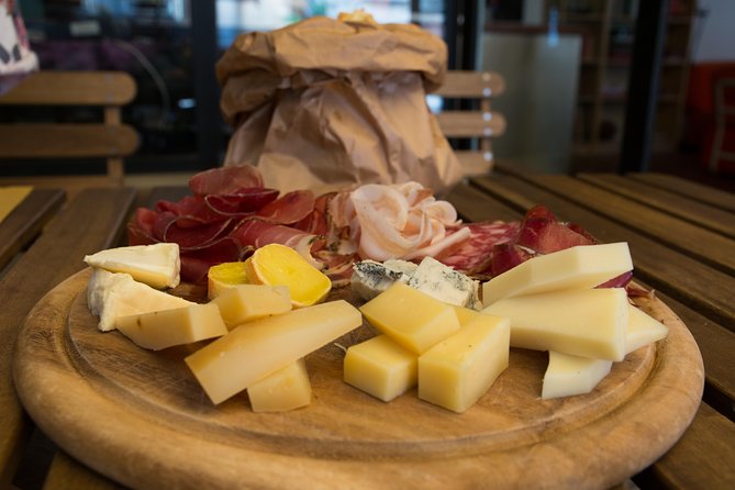 Lake Como Evening Guided Hike and Aperitivo - Meeting Point Details