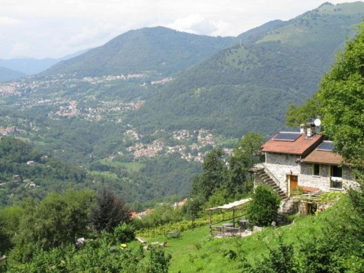 Lake Como: Farmhouse Visit With Local Product Tasting - Highlights