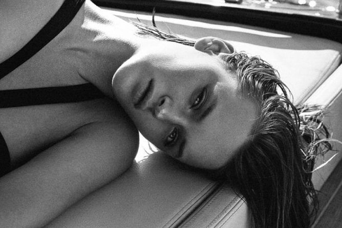 Lake Como Model for a Day on a Boat Private PhotoShooting - Booking Confirmation Information