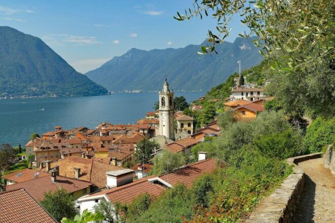 Lake Como: Private Guided Walking Tour - Tour Description