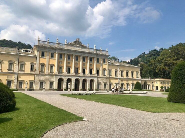 Lake Como: Self-Guided Walking Tour - Downtown Como - Booking Details