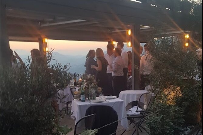 LAKE COMO Wine With a View - Good To Know