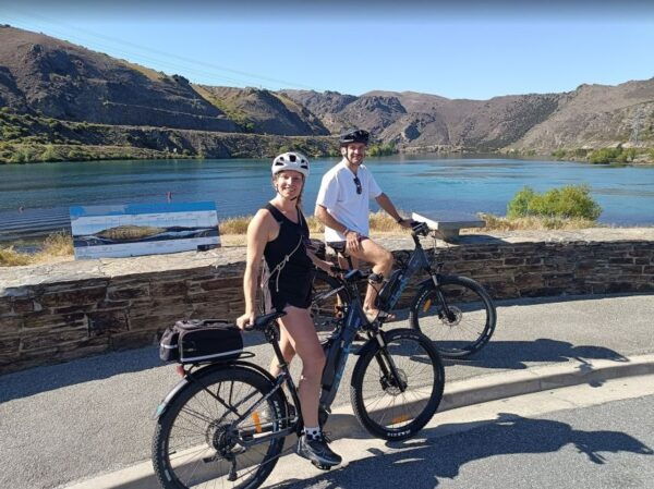 Lake Dunstan Trail - Bike/Ebike Hire & Return Luxury Shuttle - Luxury Shuttle Service