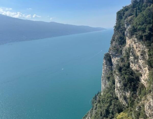 Lake Garda: Boat Tour With Cheese Tasting and Local Wines - Scenic Views and Attractions