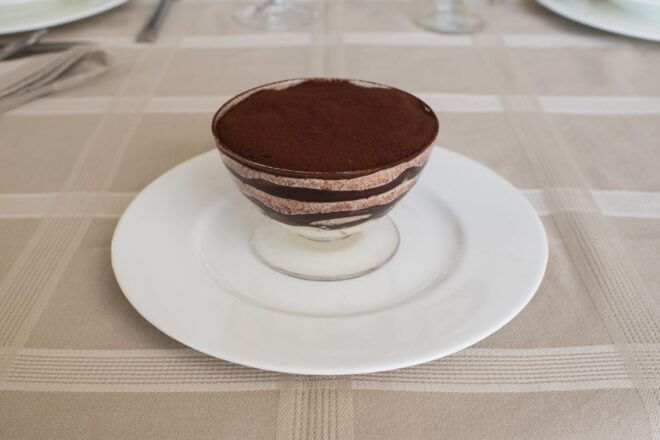 Lake Garda: Group Pasta and Tiramisu Class With Aperitivo - Full Description