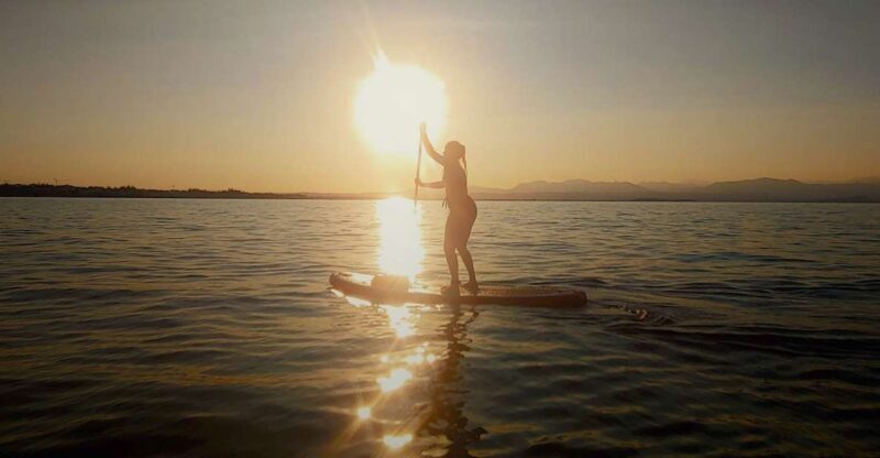 Lake Garda: Stand-Up Paddleboard Sunset Experience - What’s Included & Practical Details