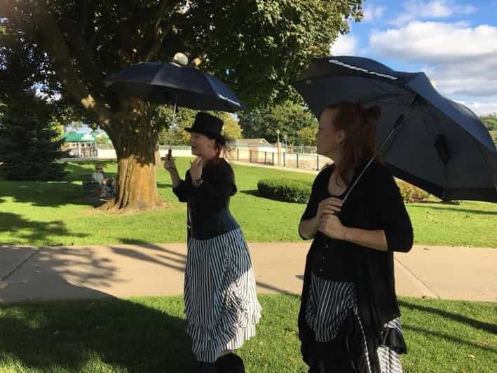 Lake Geneva: Ghost Walking Tour - Good To Know