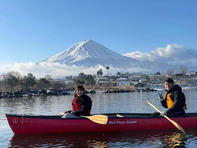 Lake Kawaguchi: Enjoy a canoeing tour without getting wet - A Detailed Look at the Lake Kawaguchi Canoeing Tour  
