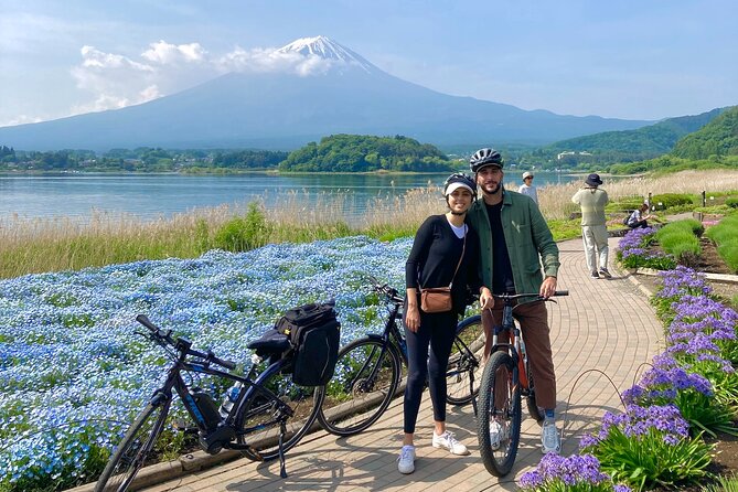 Lake Kawaguchi Explorer: E-Bike Guided Tour - Scenic Attractions