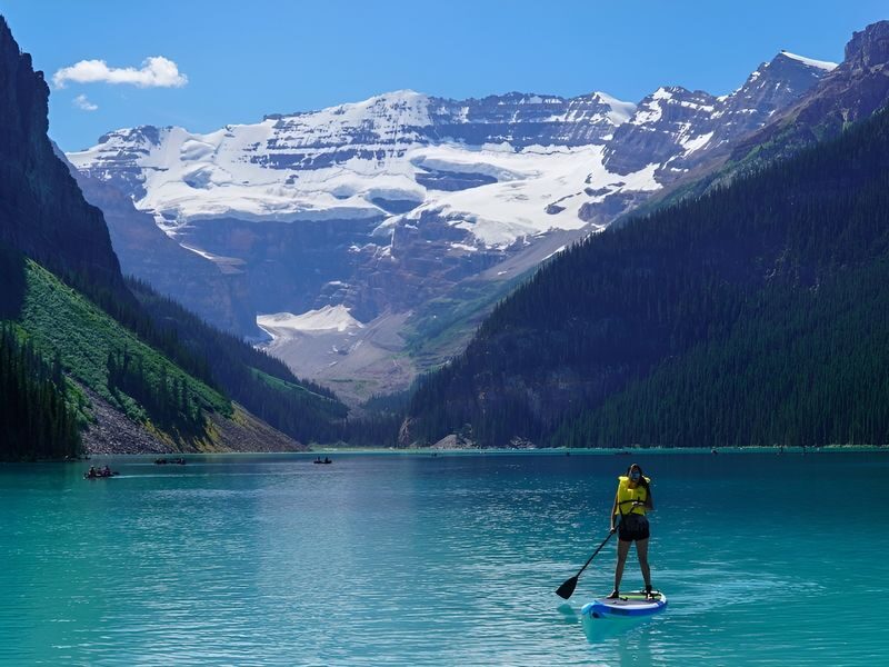 Lake Louise and Moraine Lake Half-Day Tour - What the half-day format gives you