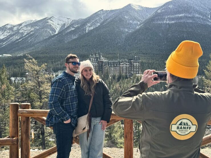 Lake Louise and Moraine Lake: Small-Group Day Tour - Good To Know
