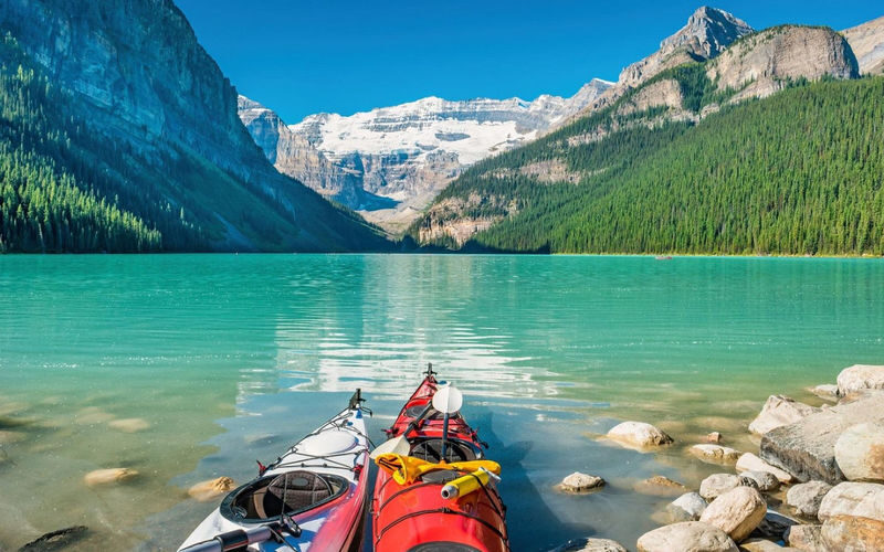 Lake Louise & Johnson Canyon Bus Tour from Canmore or Banff - Lake Louise: time for the view, not the parking hunt